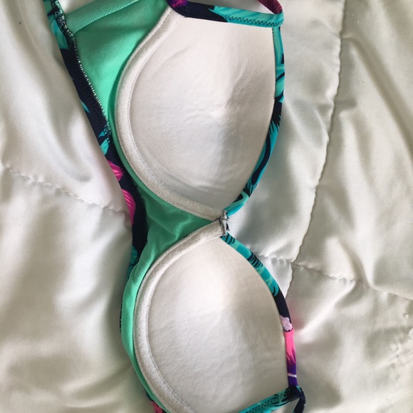 Bathing suit top - Picture 4 of 4